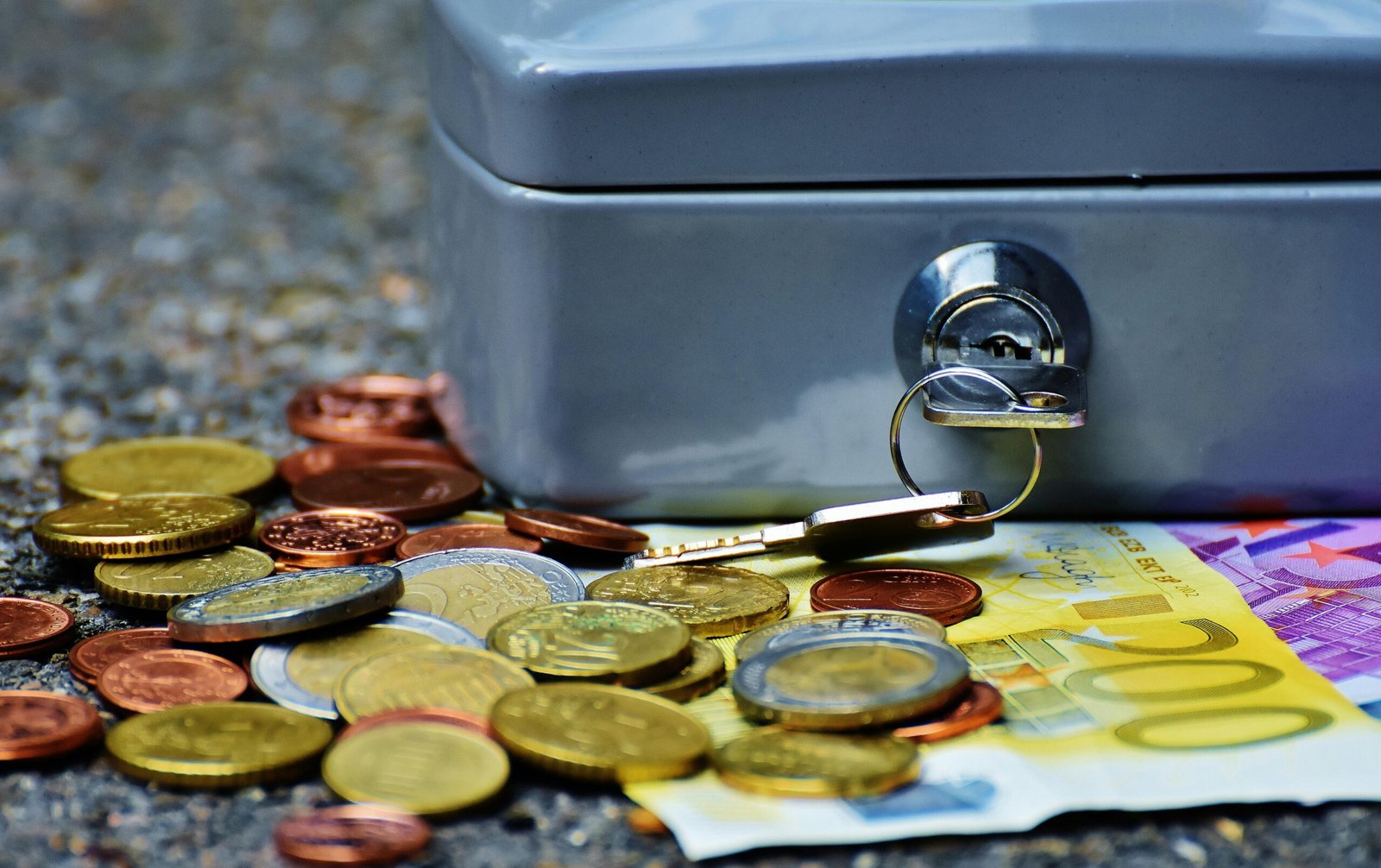 Como Você Pode Acelerar sua Jornada Financeira com Tesouro Direto: 5 Passos Simples e Seguros